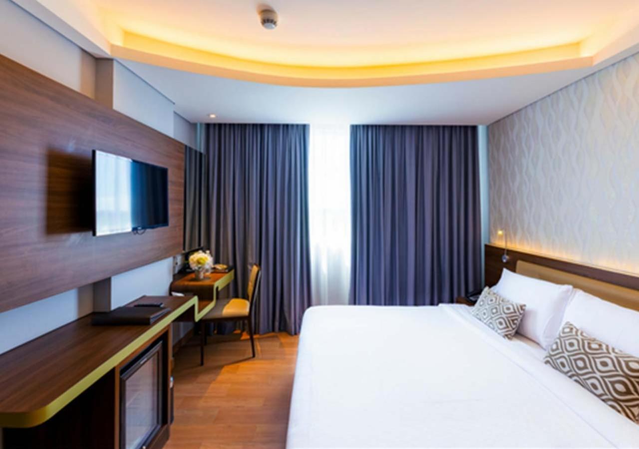 Infinity8 Bali Hotel Jimbaran Szoba fotó